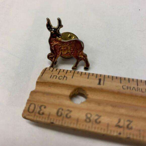 Vintage Deer Enamel Lapel Pin - Picture 4 of 4